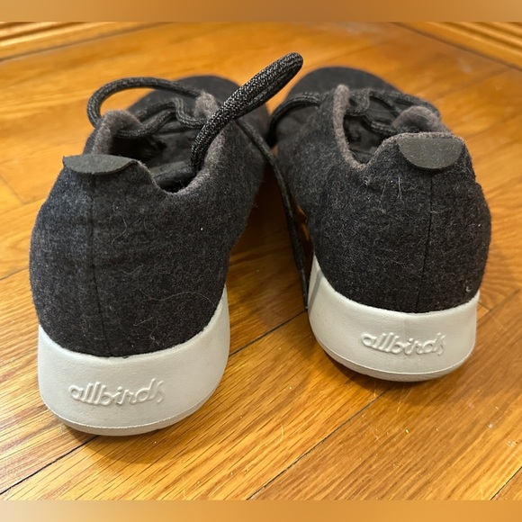 ALLBIRDS Wool Runners Charcoal Grey Merino Wool Knit Sneakers Womens 9 - Picture 3 of 7